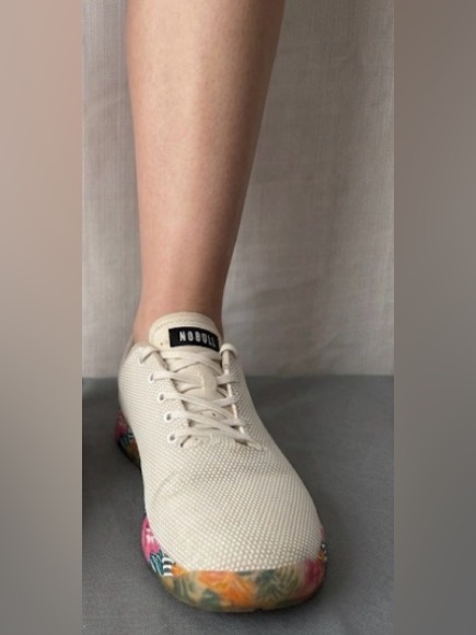 Nobull Trainer Sneakers Floral Sole Mesh White Men’s 13 / Women’s 14.5(B161)